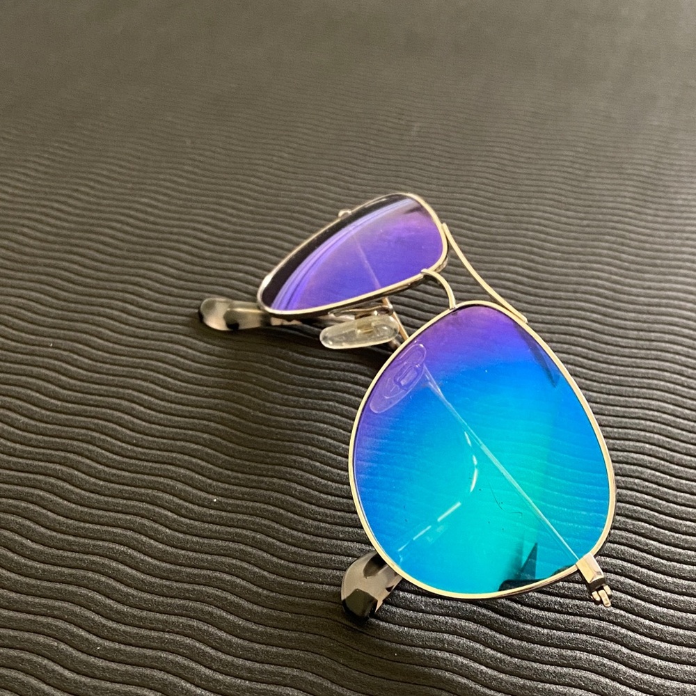 Maui Jim sunglasses - Picture 3 of 13